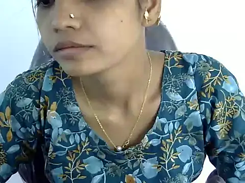 Kulsum S online show from 03-09-26, 08:51