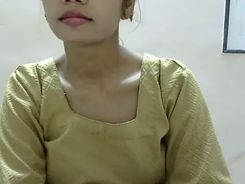 Kulsum S online show from 06-20-26, 01:25