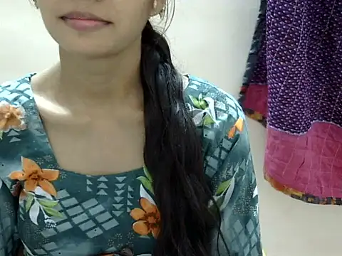 Kulsum S online show from 07-06-26, 03:03