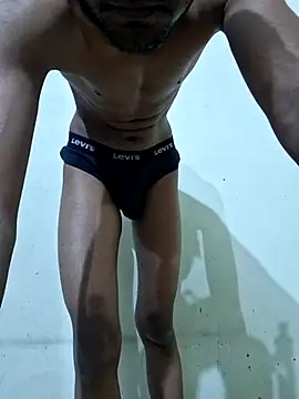 Snapshot of Ayush281999 chatting on 02-14-26, 05:48 Ayush281999 online show from 02-14-26, 05:48