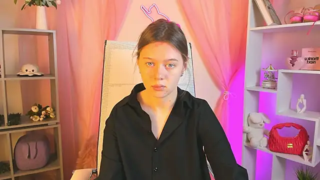 Snapshot of CelestineMauriac chatting on 02-28-26, 12:28 CelestineMauriac online show from 02-28-26, 12:28