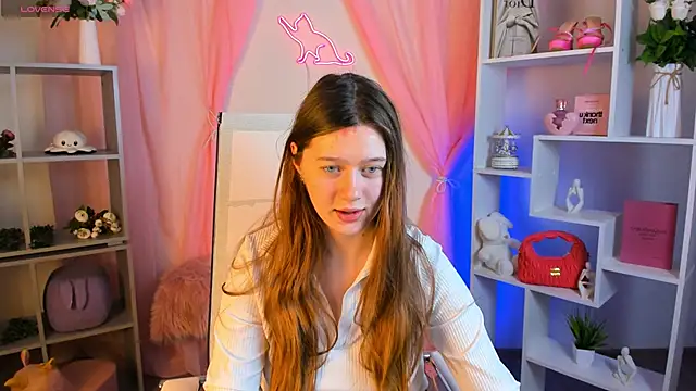 Snapshot of CelestineMauriac chatting on 03-06-26, 03:19 CelestineMauriac online show from 03-06-26, 03:19