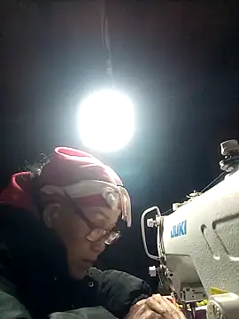 Snapshot of yoyosexy11 chatting on 02-12-26, 01:06 yoyosexy11 online show from 02-12-26, 01:06