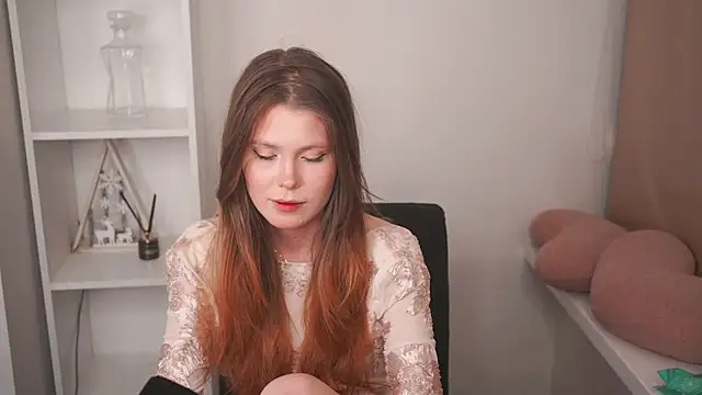 MarnieWootan online show from 04-02-26, 05:43