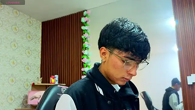 osamu tay online show from 06-09-26, 03:18