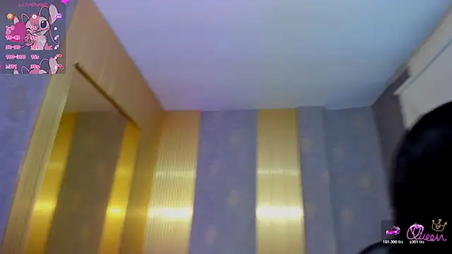 Snapshot of Laulin_tay chatting on 03-10-26, 04:06 Laulin tay online show from 03-10-26, 04:06