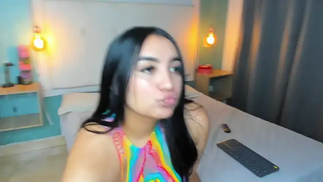 Snapshot of DominikDiaz chatting on 03-04-26, 07:42 DominikDiaz online show from 03-04-26, 07:42