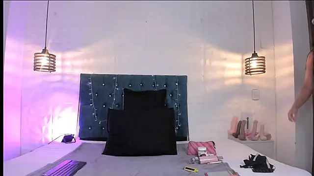 samantha foxyy online show from 06-18-26, 11:36