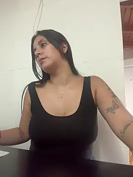 Snapshot of Jimena_luvv chatting on 02-11-26, 06:13 Jimena luvv online show from 02-11-26, 06:13