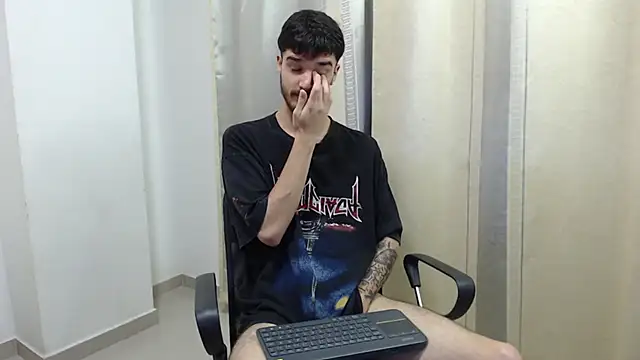 Snapshot of joseh0se chatting on 02-25-26, 12:53 joseh0se online show from 02-25-26, 12:53