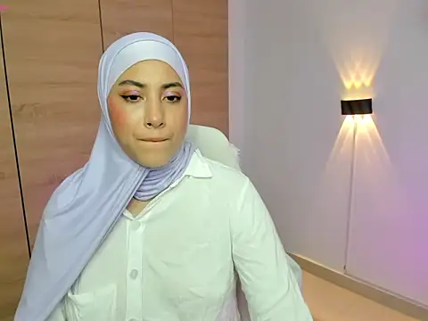 LAY LA  online show from 03-20-26, 09:30