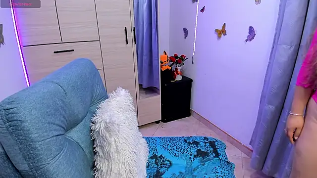 Snapshot of Maria_camila776 chatting on 03-04-26, 12:38 Maria camila776 online show from 03-04-26, 12:38