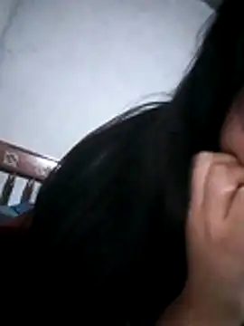Snapshot of mariposaros4 chatting on 05-12-26, 05:15 mariposaros4 online show from 05-12-26, 05:15