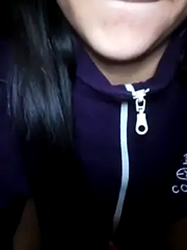 Snapshot of mariposaros4 chatting on 05-28-26, 05:27 mariposaros4 online show from 05-28-26, 05:27