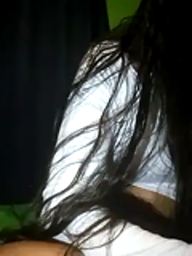 Snapshot of mariposaros4 chatting on 07-28-26, 01:45 mariposaros4 online show from 07-28-26, 01:45
