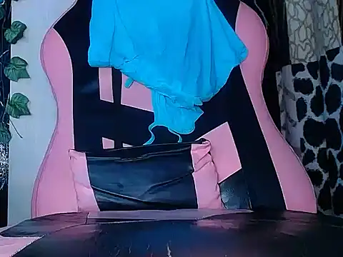 Snapshot of Dirty_hot_horny chatting on 03-08-26, 02:15 Dirty hot horny online show from 03-08-26, 02:15