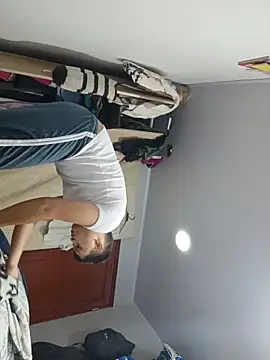 Andres medi32 online show from 02-10-26, 05:39