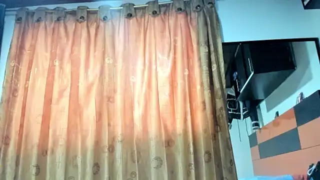 cristalayyy online show from 02-07-26, 06:55