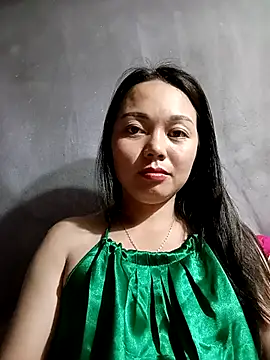 Snapshot of Rose-222 chatting on 03-08-26, 06:44 Rose-222 online show from 03-08-26, 06:44