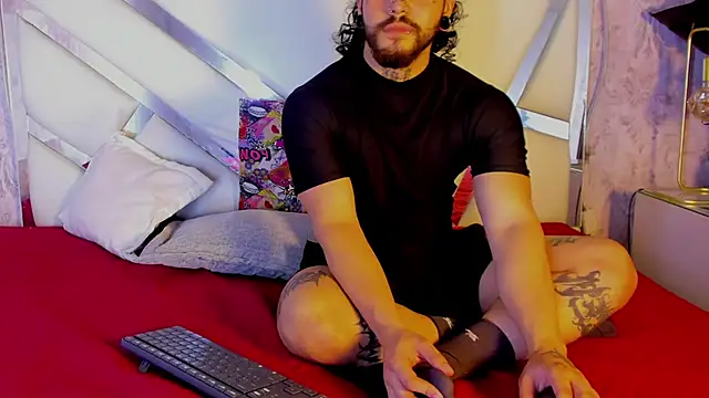 Benny and Mark online show from 02-08-26, 04:05