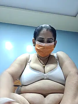 Snapshot of diyam4002 chatting on 02-09-26, 09:13 diyam4002 online show from 02-09-26, 09:13