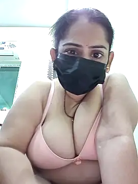 Snapshot of diyam4002 chatting on 02-26-26, 02:05 diyam4002 online show from 02-26-26, 02:05