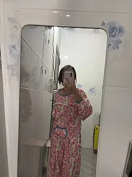Phuonghot189 online show from 06-27-26, 04:34