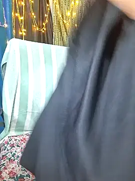 alinaarora online show from 04-29-26, 02:32