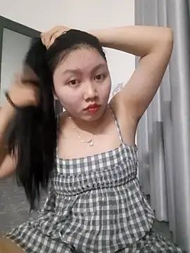 Snapshot of Heo_xxinhxx chatting on 02-20-26, 02:28 Heo xxinhxx online show from 02-20-26, 02:28