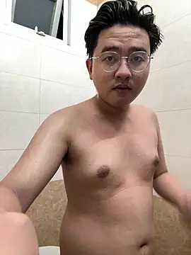 Snapshot of Kami_Kazo chatting on 02-18-26, 02:02 Kami Kazo online show from 02-18-26, 02:02