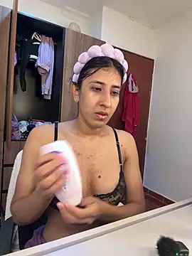 Snapshot of Violet_rousse7 chatting on 03-08-26, 12:41 Violet rousse7 online show from 03-08-26, 12:41