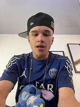 Dominik Souza online show from 07-25-26, 04:43