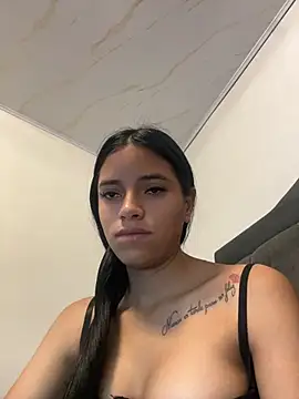 Snapshot of CELESTE_-EC chatting on 05-09-26, 02:33 CELESTE -EC online show from 05-09-26, 02:33