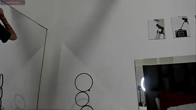 Snapshot of Isabella_Moon9 chatting on 07-12-26, 11:12 Isabella Moon9 online show from 07-12-26, 11:12