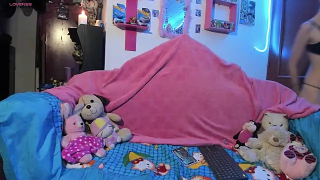 Rebecahart online show from 04-01-26, 03:40