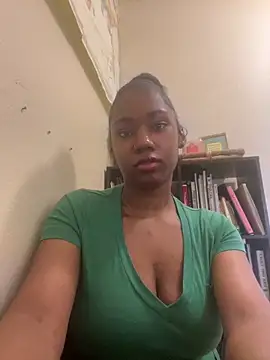 Snapshot of Ebonythroat777 chatting on 03-02-26, 05:09 Ebonythroat777 online show from 03-02-26, 05:09