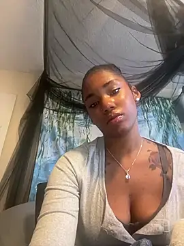 Snapshot of Ebonythroat777 chatting on 03-04-26, 06:47 Ebonythroat777 online show from 03-04-26, 06:47