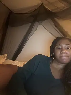 Snapshot of Ebonythroat777 chatting on 03-18-26, 02:58 Ebonythroat777 online show from 03-18-26, 02:58