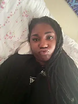 Snapshot of Ebonythroat777 chatting on 06-04-26, 01:06 Ebonythroat777 online show from 06-04-26, 01:06