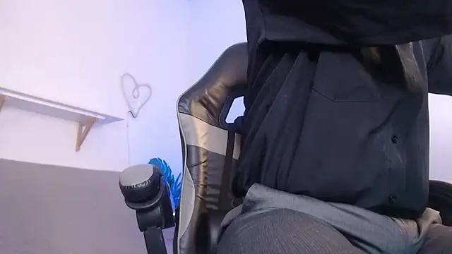 Snapshot of Paolo_Blaze chatting on 03-04-26, 12:33 Paolo Blaze online show from 03-04-26, 12:33