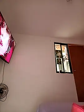 luna pinky online show from 04-10-26, 04:12