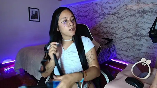 Camila IRoose online show from 03-19-26, 09:08