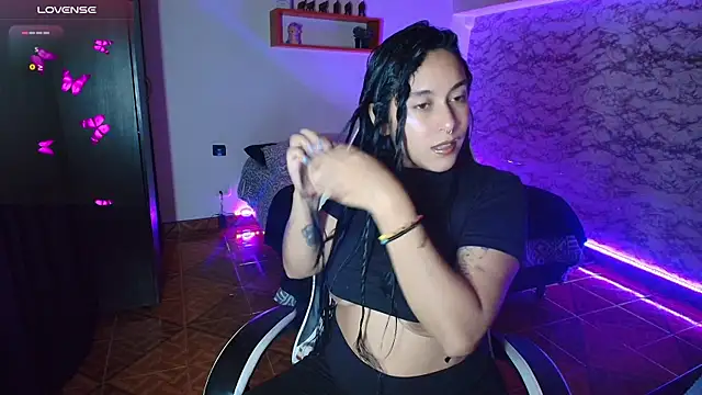 Camila IRoose online show from 06-30-26, 10:22