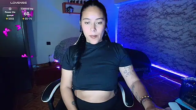 Camila IRoose online show from 07-12-26, 11:51