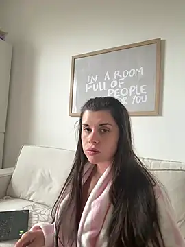 Snapshot of houseofnova chatting on 02-23-26, 01:30 houseofnova online show from 02-23-26, 01:30