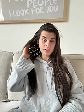 Snapshot of houseofnova chatting on 03-12-26, 11:49 houseofnova online show from 03-12-26, 11:49