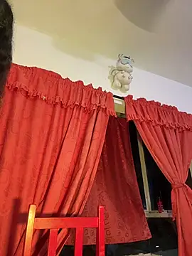 Snapshot of mariana_doll2 chatting on 02-02-26, 02:32 mariana doll2 online show from 02-02-26, 02:32