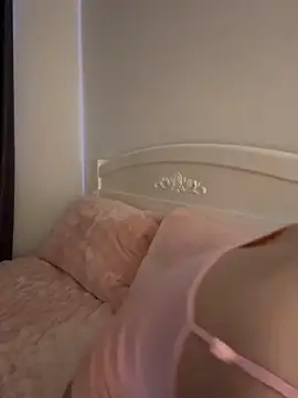 Snapshot of Nana-3 chatting on 03-08-26, 08:51 Nana-3 online show from 03-08-26, 08:51