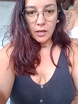 Snapshot of kuramaqueen chatting on 02-21-26, 06:09 kuramaqueen online show from 02-21-26, 06:09