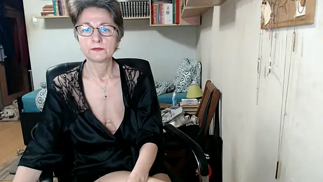 katemodel online show from 09-25-25, 06:17